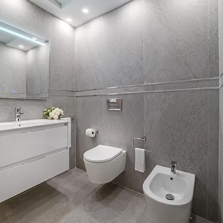 Red Velvet Desire- Premium 2br Apartment Callao Salvaje